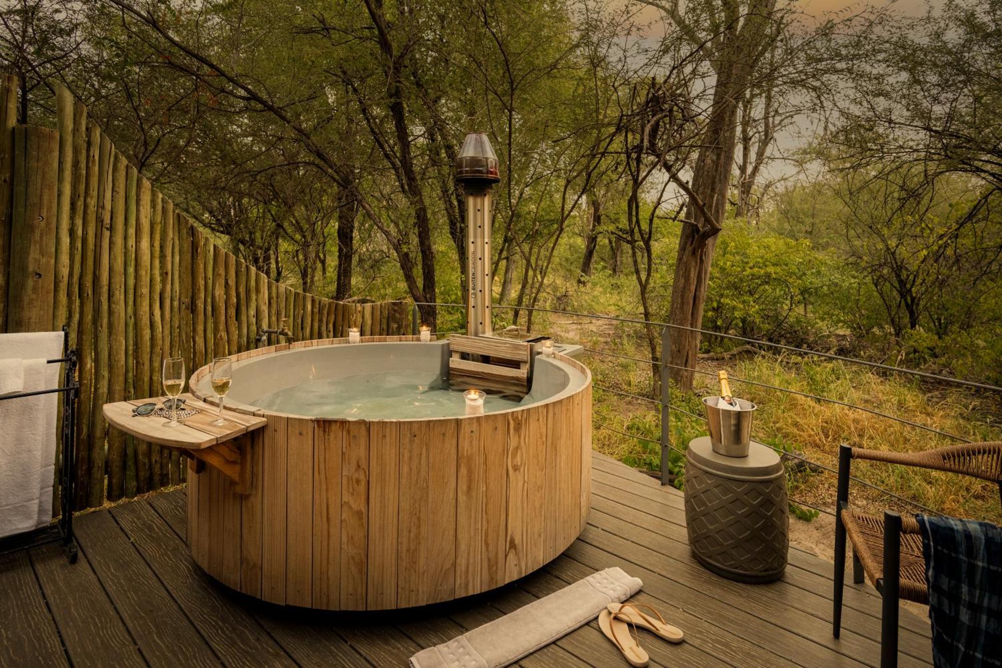 Onguma Forest Camp Намутони Экстерьер фото